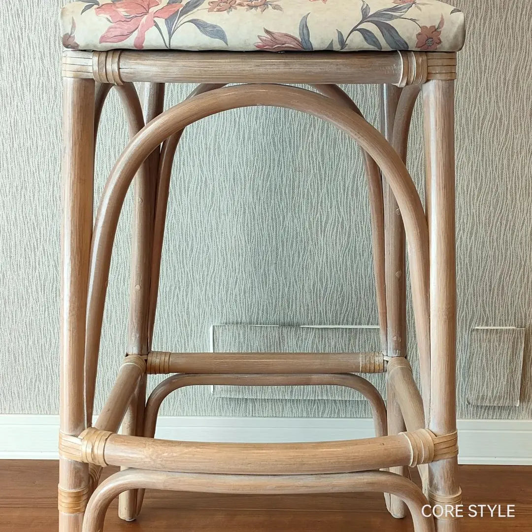 Beautiful design HIKARI Bentwood High Chair ② KC-Lotus