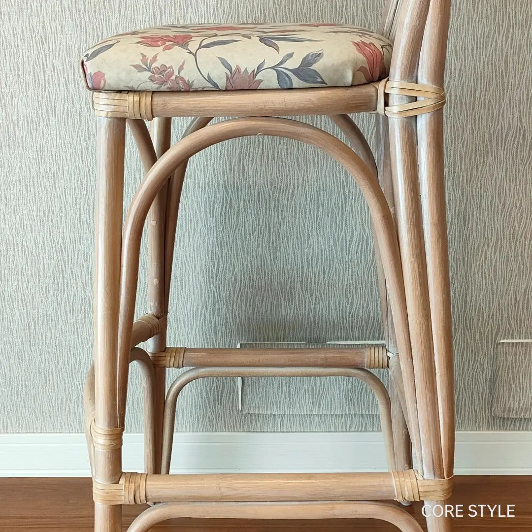 Beautiful design HIKARI Bentwood High Chair ② KC-Lotus