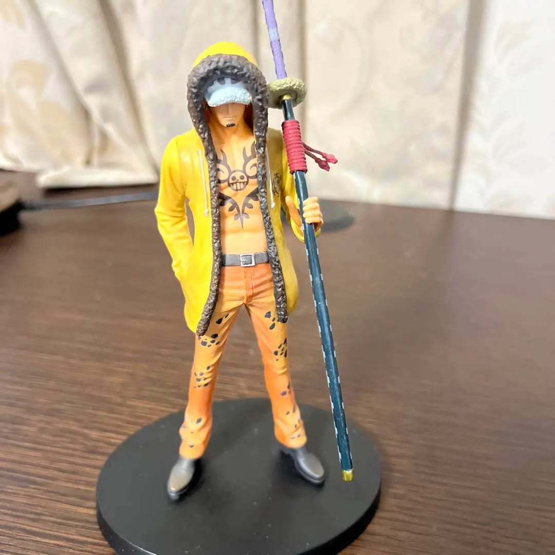 One Piece Figure Low Crocodile