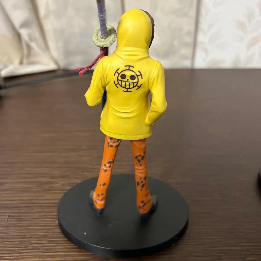 One Piece Figure Low Crocodile