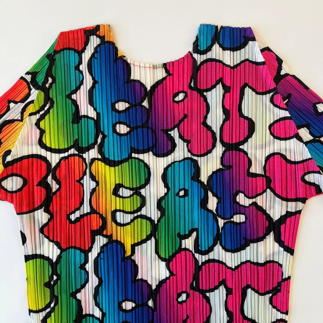 PLEATS PLEASE 2007 Rainbow Logo Top