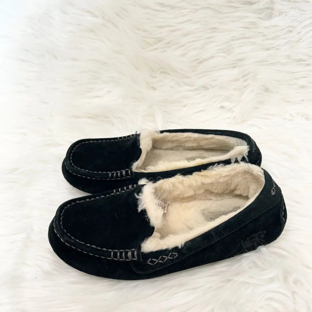 UGG Moccasin Loafers Ansley Fur 23cm Black Slip-on