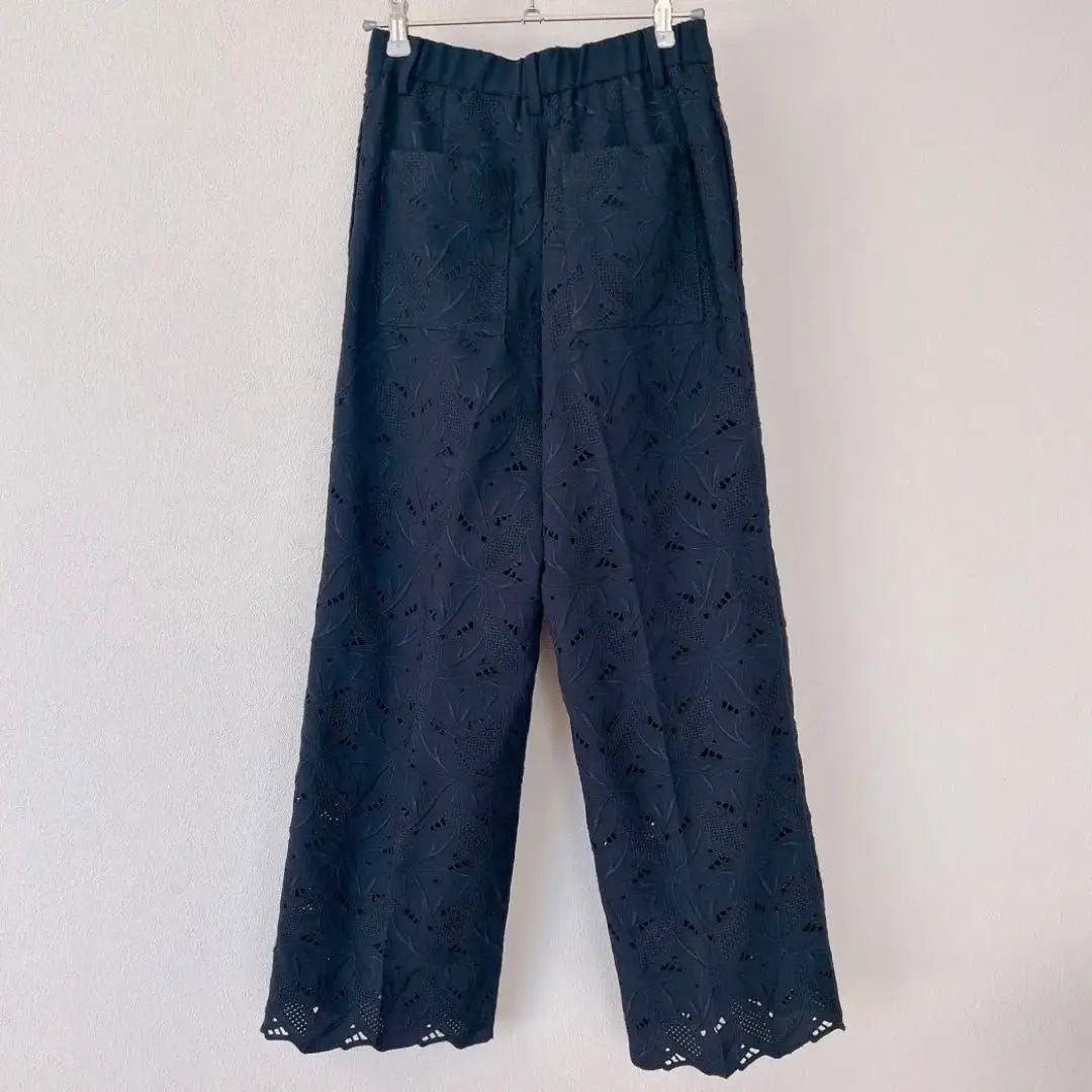 Brand new and unused United Arrows scalloped lace pants 36