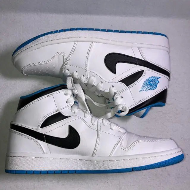 Air Jordan 1 MID White Light Blue Black 26.5cm