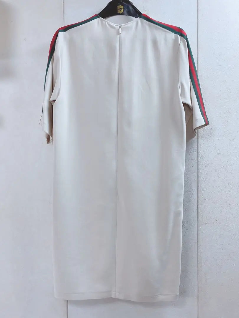 Vestido Gucci comprado en la tienda oficial nacional