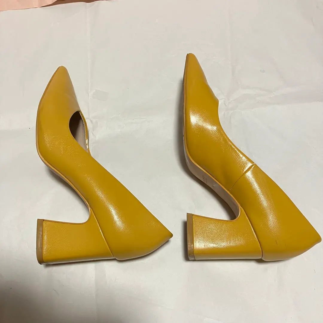 [ZARA] Punta puntiaguda / Tacones altos / Zapatos de salón / 36