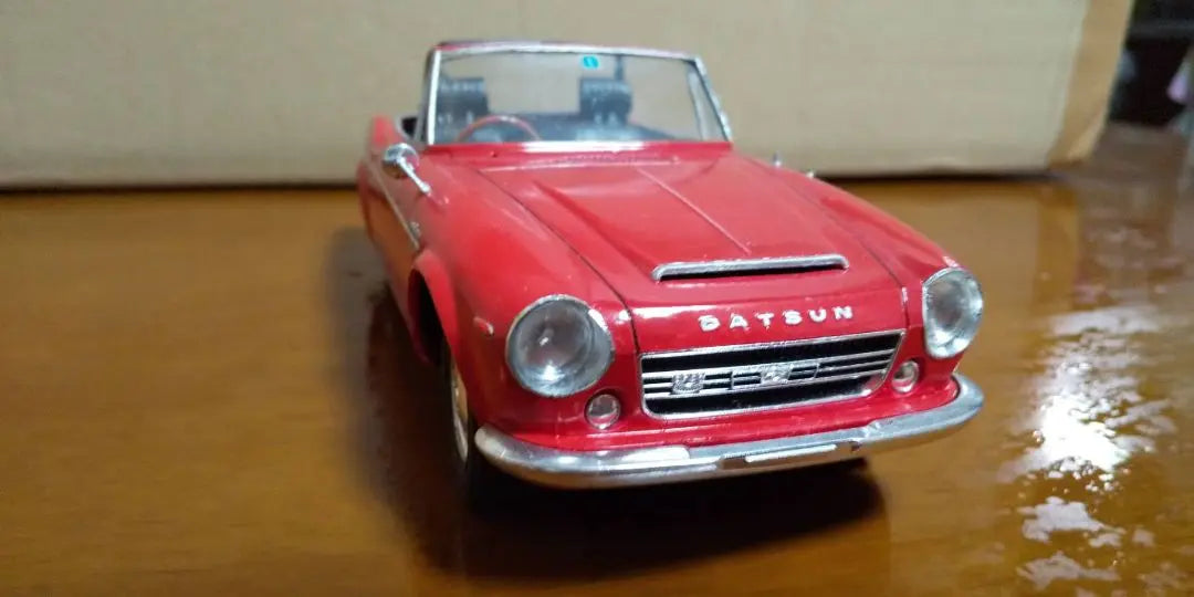 Modelo de plástico producto terminado 1/24 Datsun Fair Lady