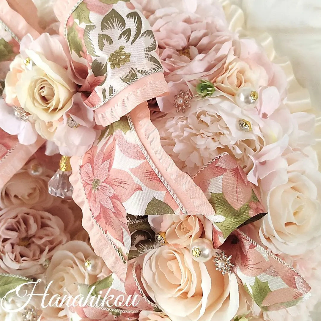 A gorgeous, luxurious extra large wreath of roses, dahlias and peony ♪❀Volume type❀