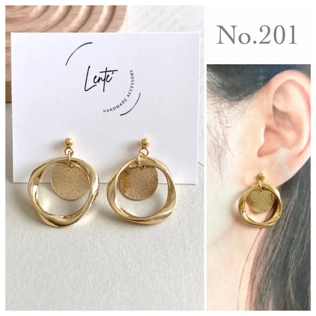 No.201 "Handmade" Hoop Coin Gold Earrings Earrings