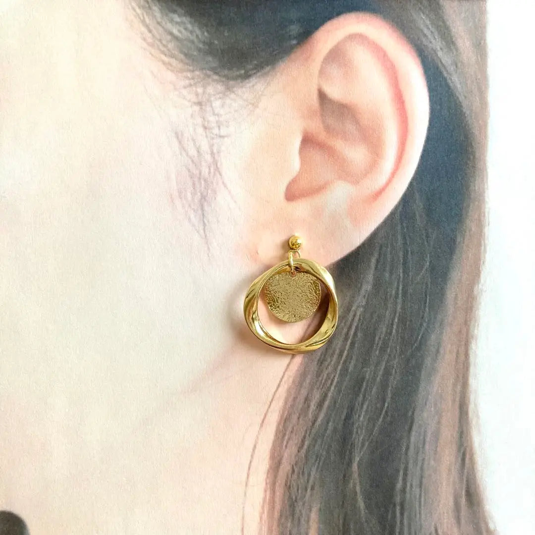 No.201 "Handmade" Hoop Coin Gold Earrings Earrings