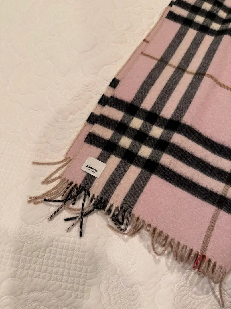 Burberry Cashmere Checkered Scarf Pink Beige