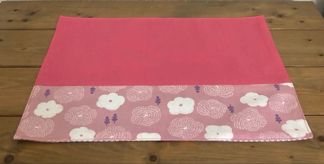 Mantel individual con estampado de flores, 25 x 35, juego de 2 piezas ② | ランチョンマット 花柄 25×35 2枚セット②