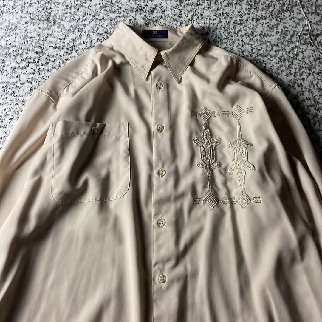 [90s Old] Embroidered design, drape, thick, L/S poly shirt, old clothes