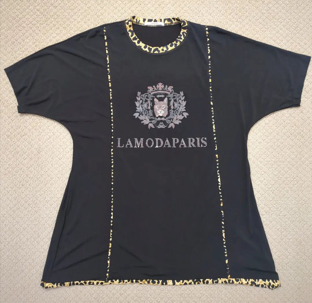 Tops con cuello redondo y estampado de leopardo cruzado y parte con estampado de leopardo Negro | アクロス 豹プリント＆部分レオパード柄クルーネックトップス ブラック