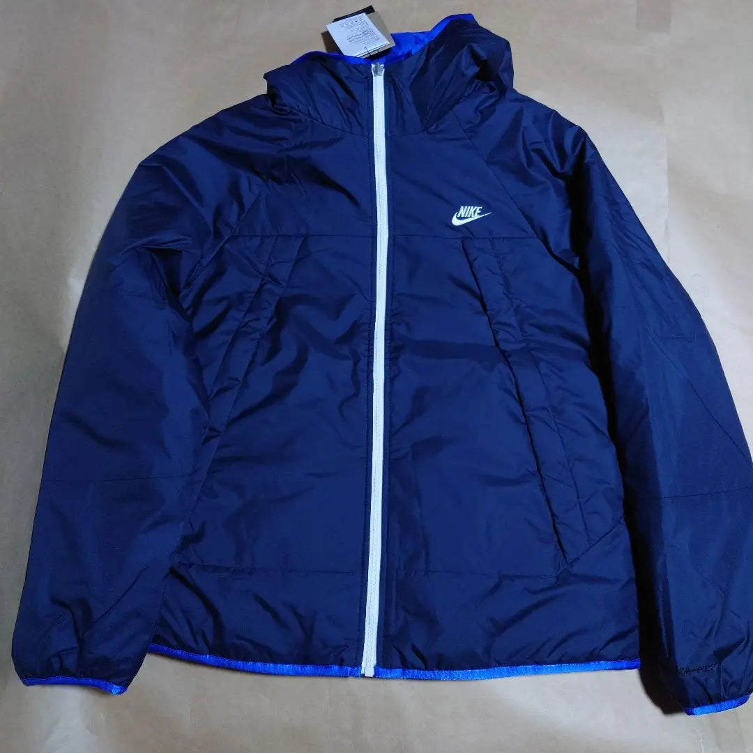 Nike: Hombre: Talla L: Chaqueta reversible con capucha Therma-FIT