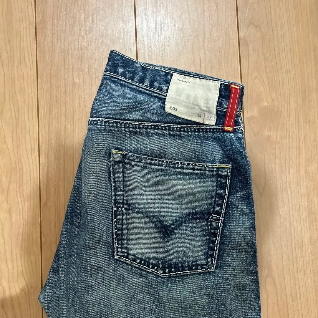 Levi's 505 w34 l33 red belt loop denim