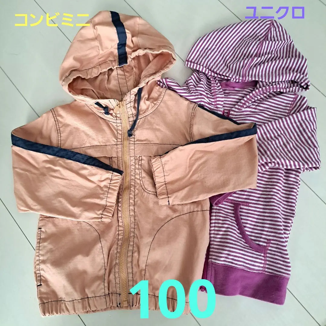 Hooded striped outerwear 100