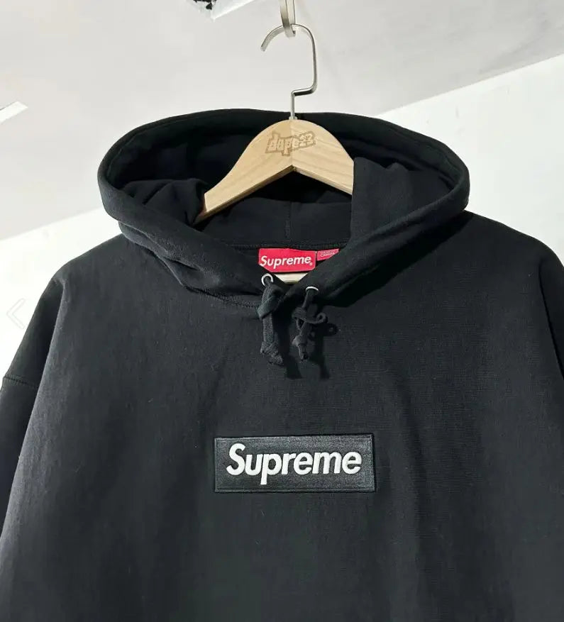 Sudadera con capucha y logo de caja Supreme 23FW