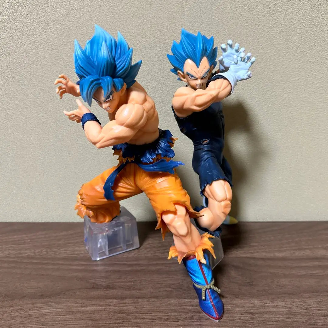 Venta al por mayor de figuras de Dragon Ball Super