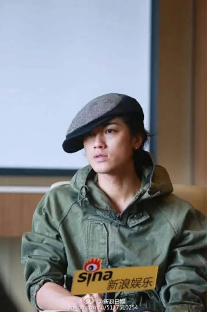 Hitoshi Akanishi Wearing Food Blouson