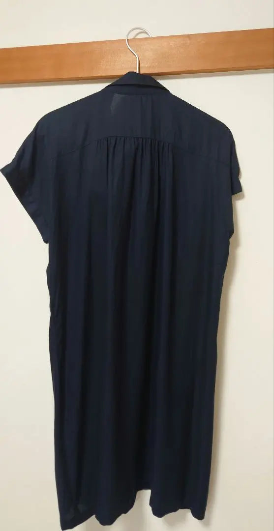 Onward Kashiyama Jiyuku-ku Navy Dress 38