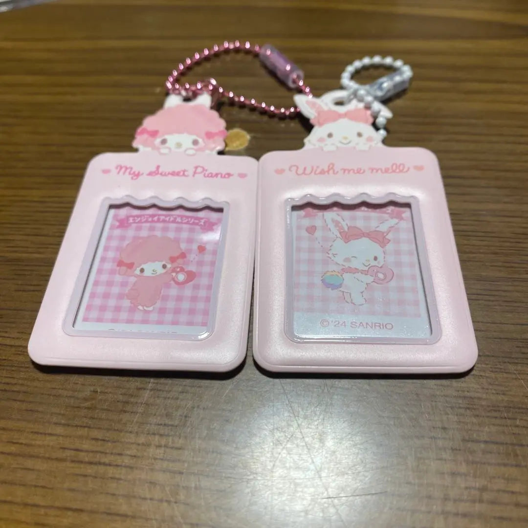 Miniatura de Sanrio Cheki