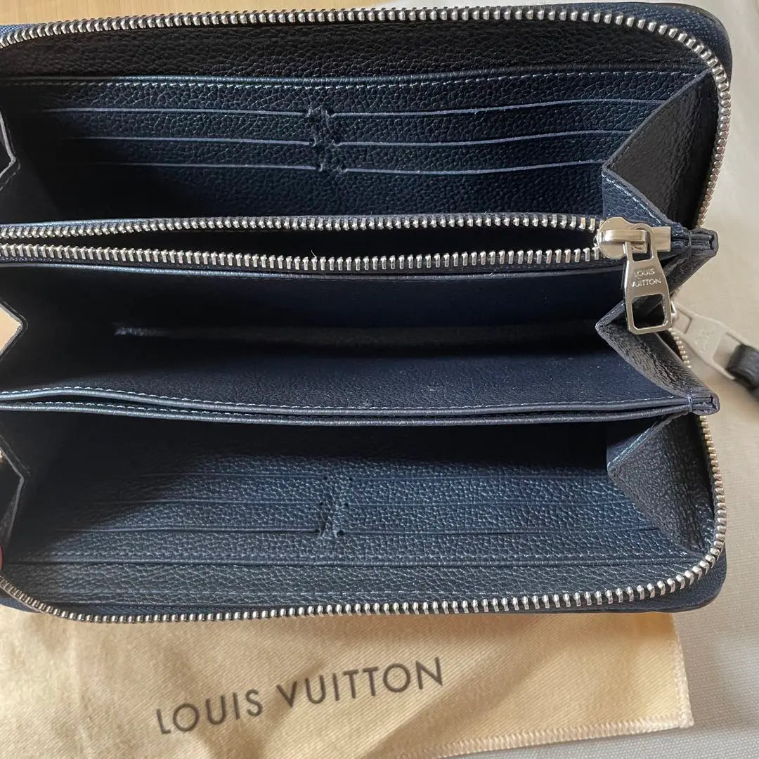 Cartera Louis Vuitton Zippy Edición limitada