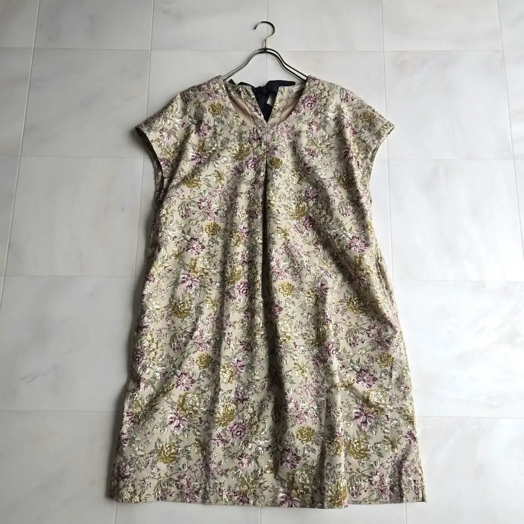 Sunny clouds Gobelin style printed dress French sleeve | Sunny clouds ゴブラン織り風 プリントワンピース フレンチスリーブ