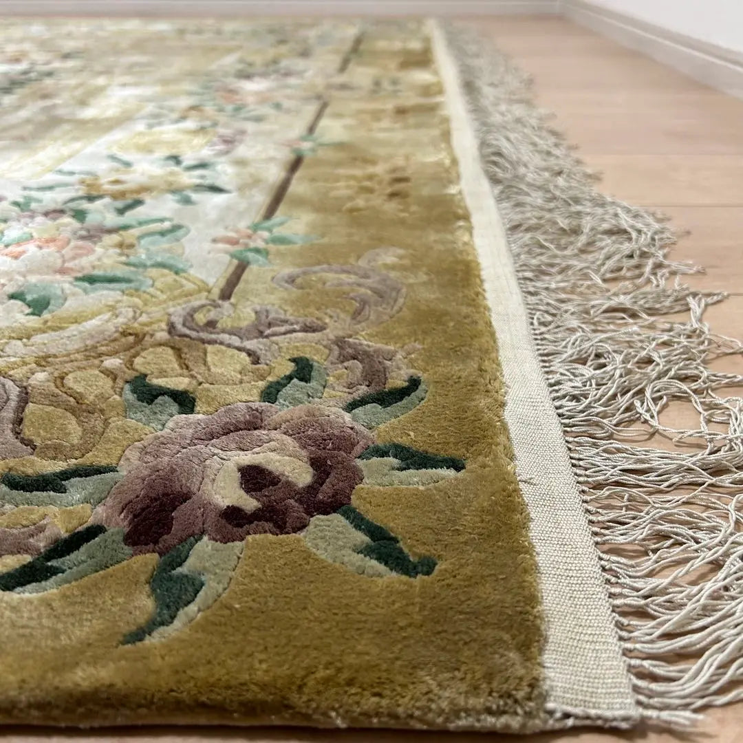 China Dantong 120 tiers silk rug, beautiful