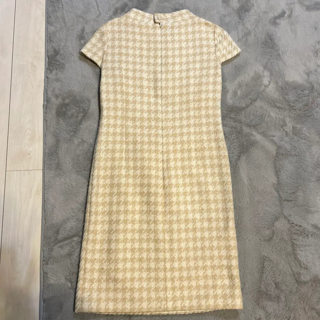 Vestido de manga corta hasta la rodilla Gracie de M, talla 38 M