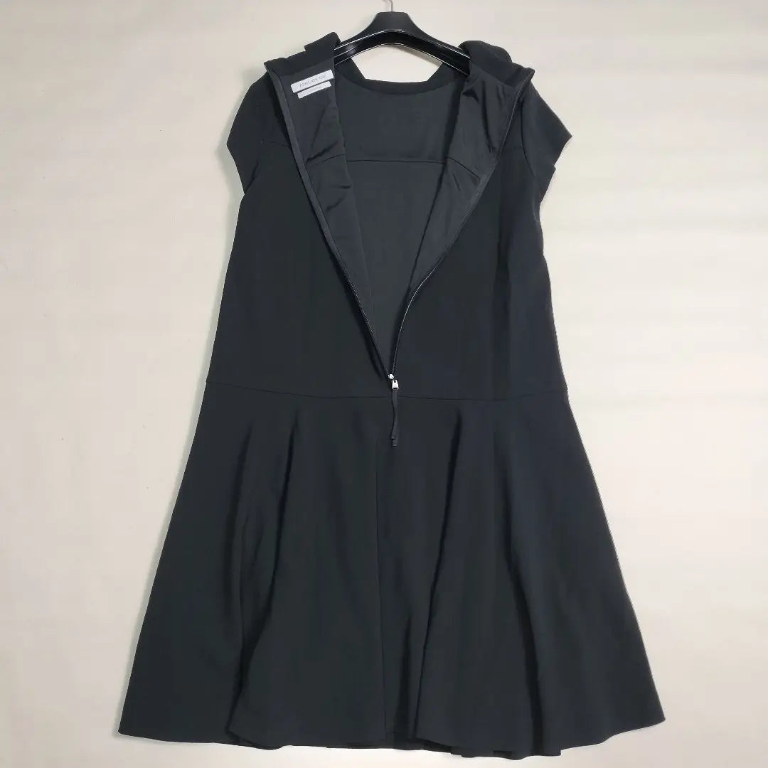 Beautiful condition ✨Foxy New York Flare Dress Recent Model 38 Black