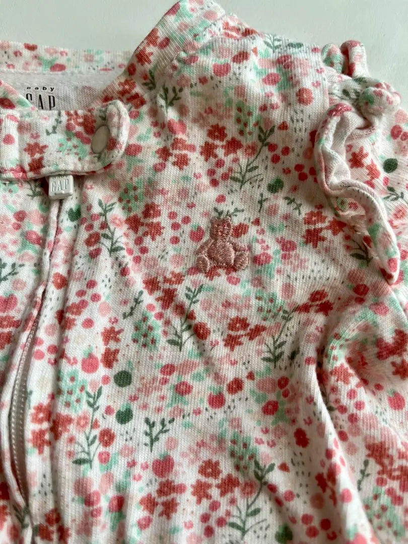 babygap coverall floral pattern 3-6month | babygap カバーオール　花柄　3-6month