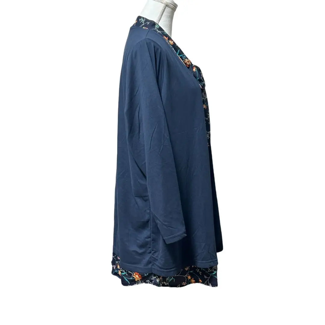 New tagged 5L Navy Floral Ribbon Top Cardigan Docking