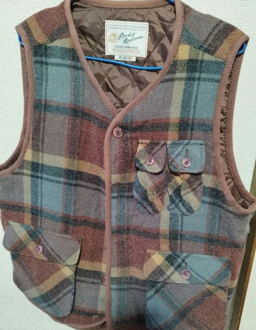 ♥Final price reduction in progress. New vest from brand ROCY RACCOON