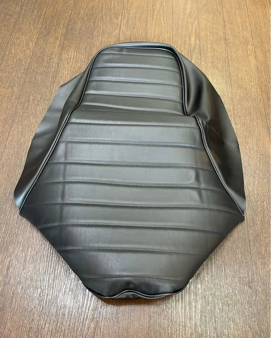 ZRX400 ZRX400II Tuck Roll Type Seat Cover Black