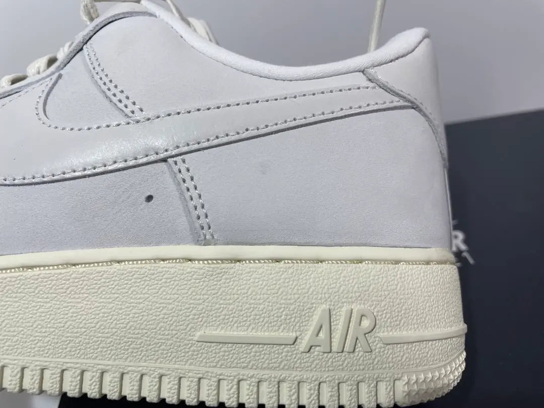 [New] WMNS 27.5cm NIKE Air Force 1 Premium MF