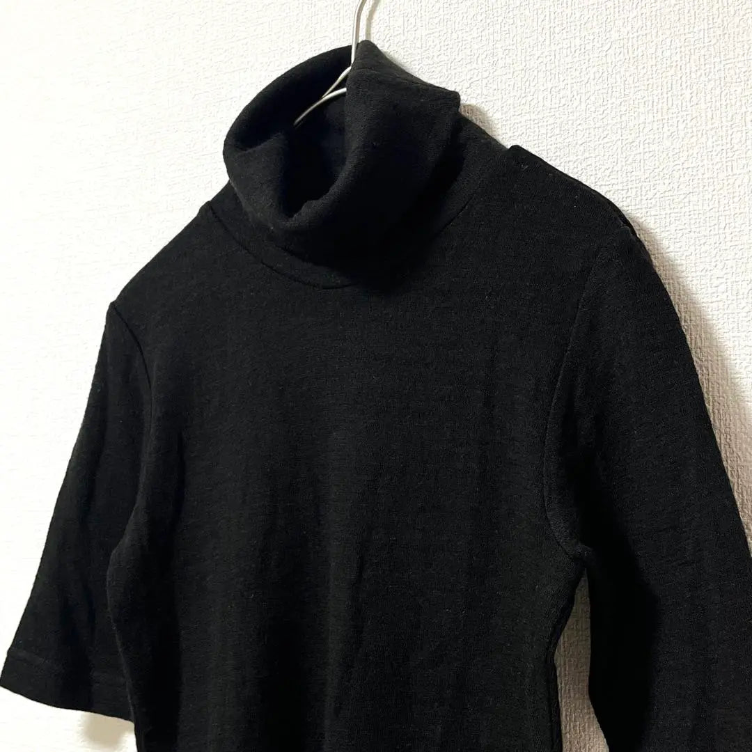 [Mamicco] Jersey de punto de manga corta con cuello alto en mezcla de lana hecho en Japón negro | 【ママイクコ】半袖ニット タートルネック プルオーバー ウール混 日本製 黒