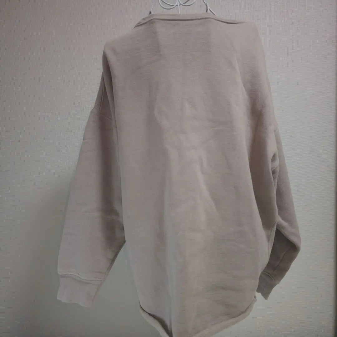 [Fashionable☆FREAK'S STORE] Beige sweatshirt size Free