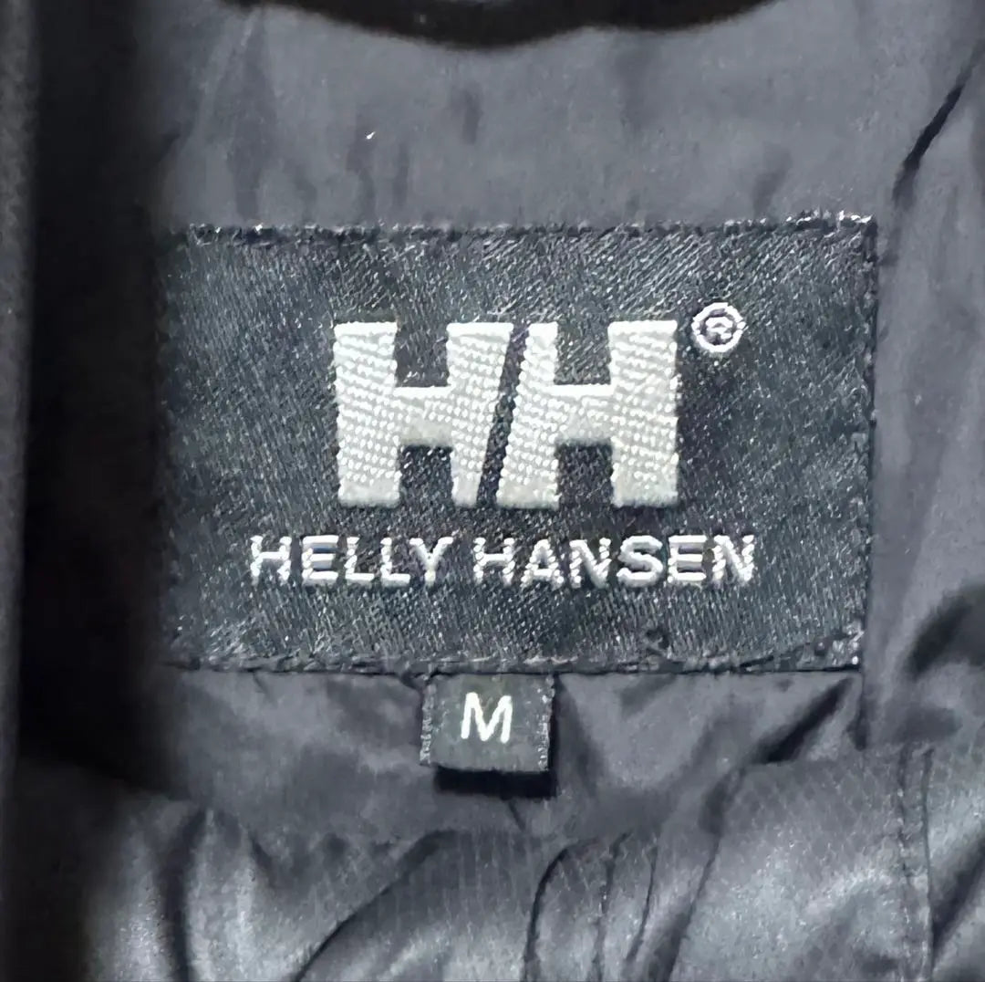 Good condition HELLY HANSEN down jacket M