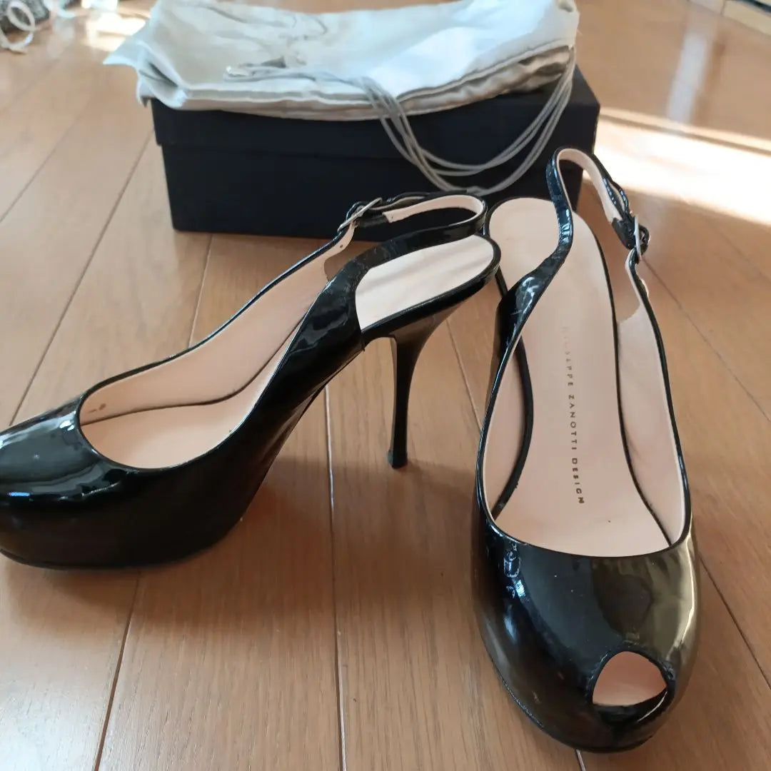 Giuseppe Zanotti Black Enamel with Open Toe High Heel Bag