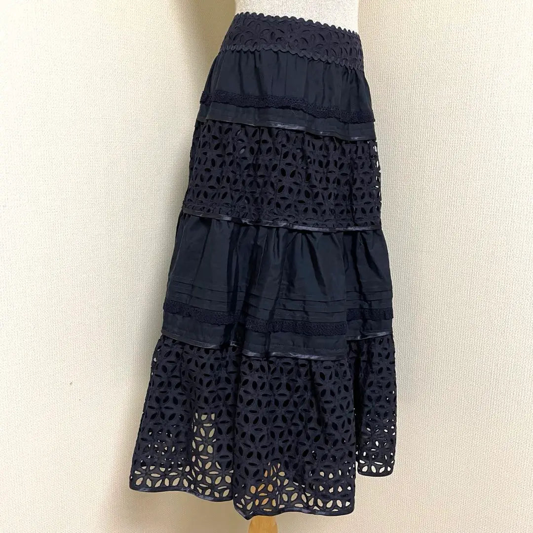 [New tag included] Royce Crayon Die-cut Lace Volume Meetiered Long Skirt