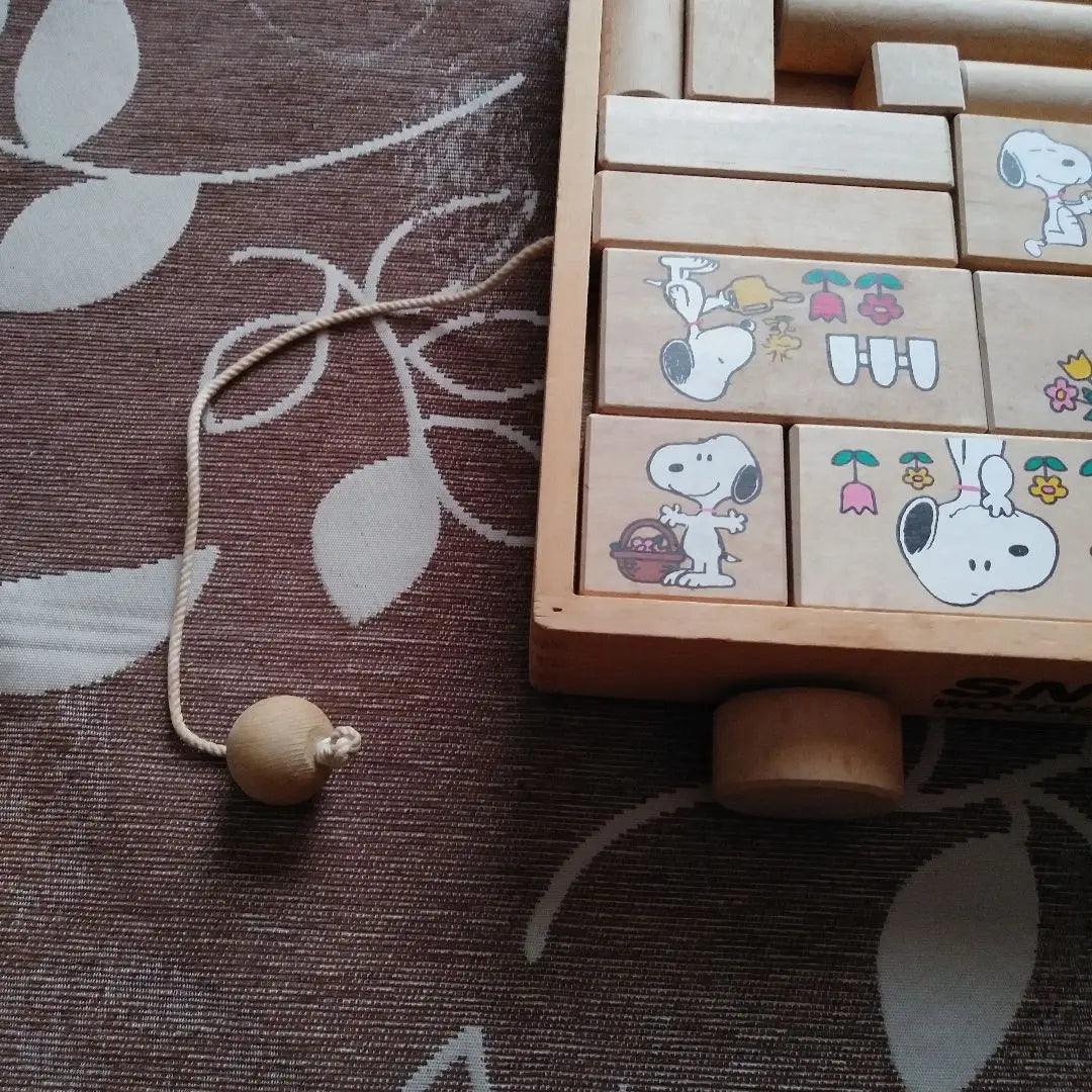 Bloques de Snoopy, bloques de madera, bloques de construcción, juguetes educativos, hermoso estado, juguetes, Tsumiki | スヌーピー ブロック 木製 積み木 積木 知育玩具 美品 おもちゃ つみき