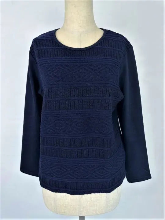 Navy blue simple tops ★ Navy blue sweater ★ M -L ★ Price cut | 紺色のシンプルトップス★紺色セーター★M～L★値下げしました