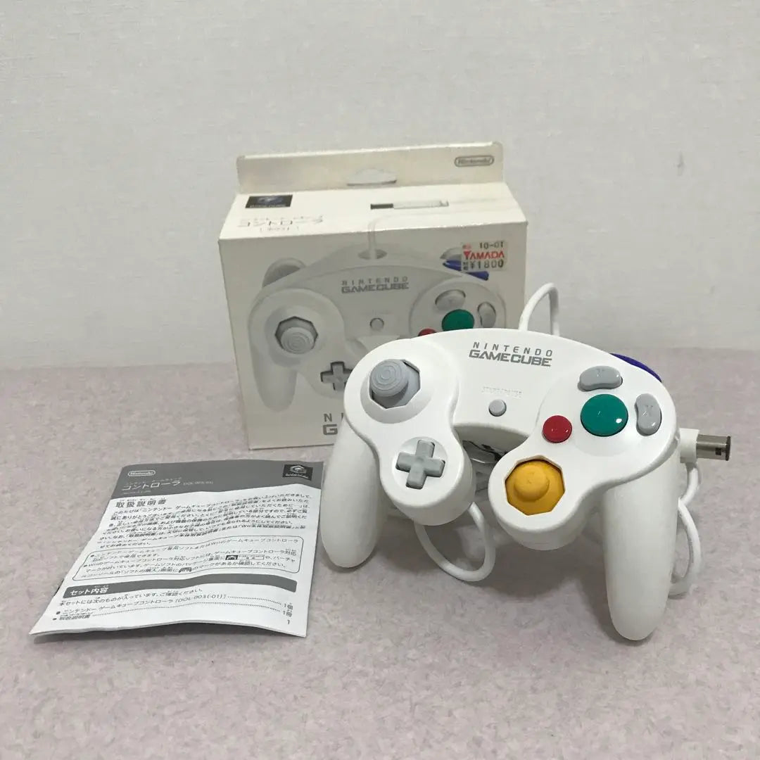 ■[Excellent condition] GameCube White Controller Nintendo Nintendo