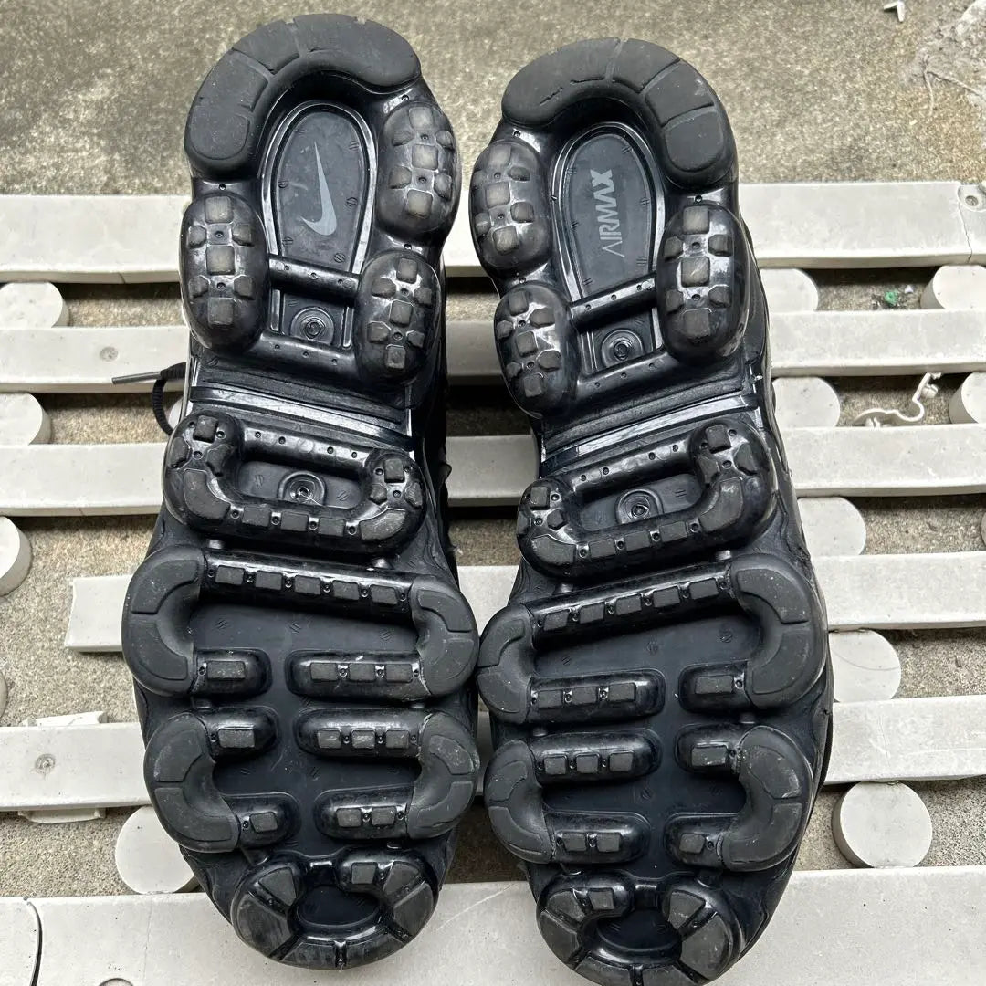 [Extremely beautiful] Air VaporMax Plus 28.5cm Black