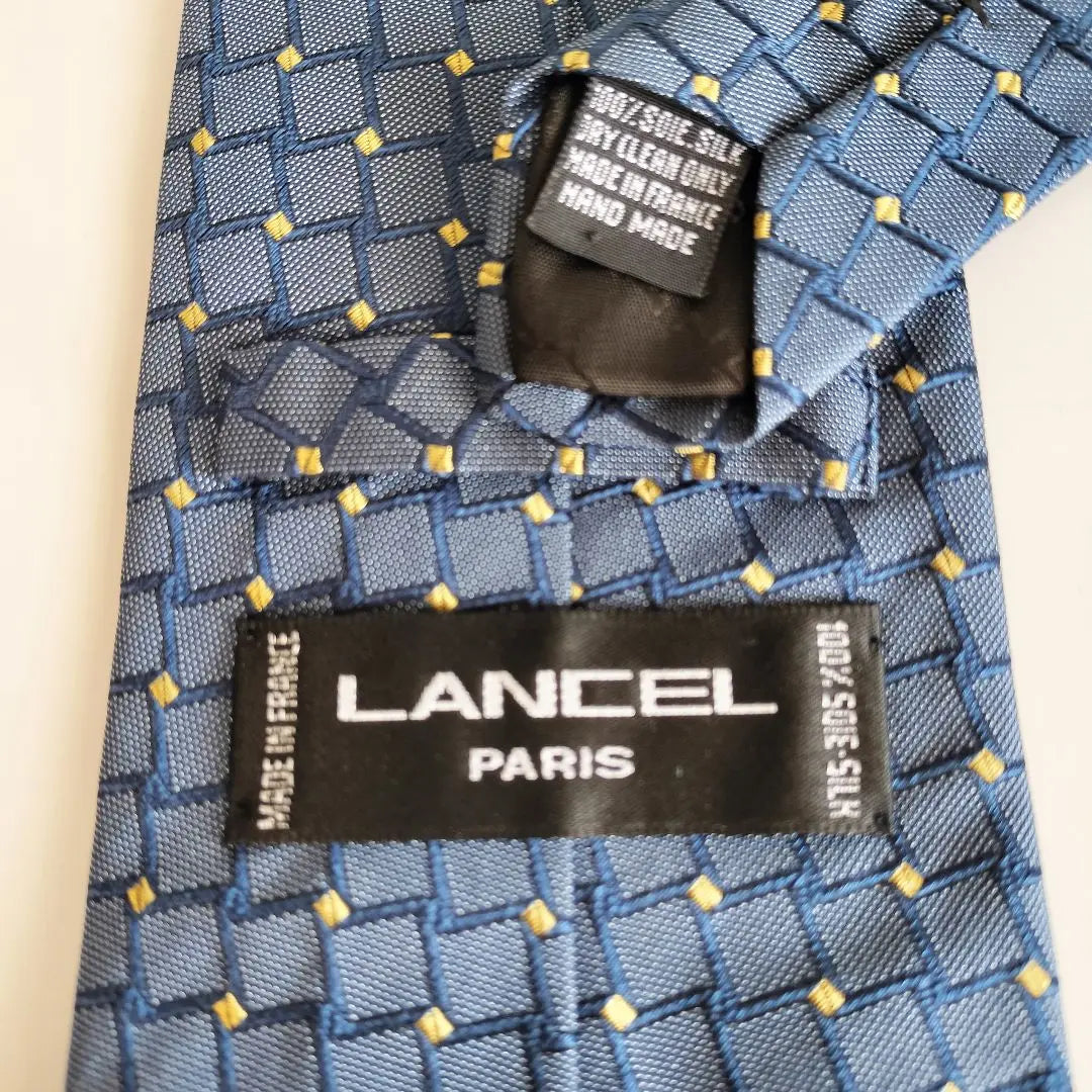 Ransel tie