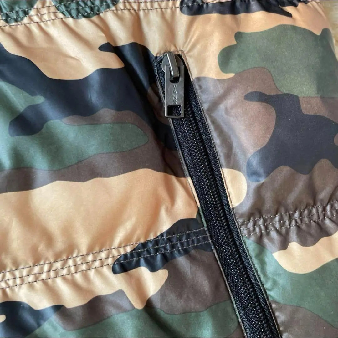 VANS padded vest not available in Japan Nylon Camouflage Camouflage L size