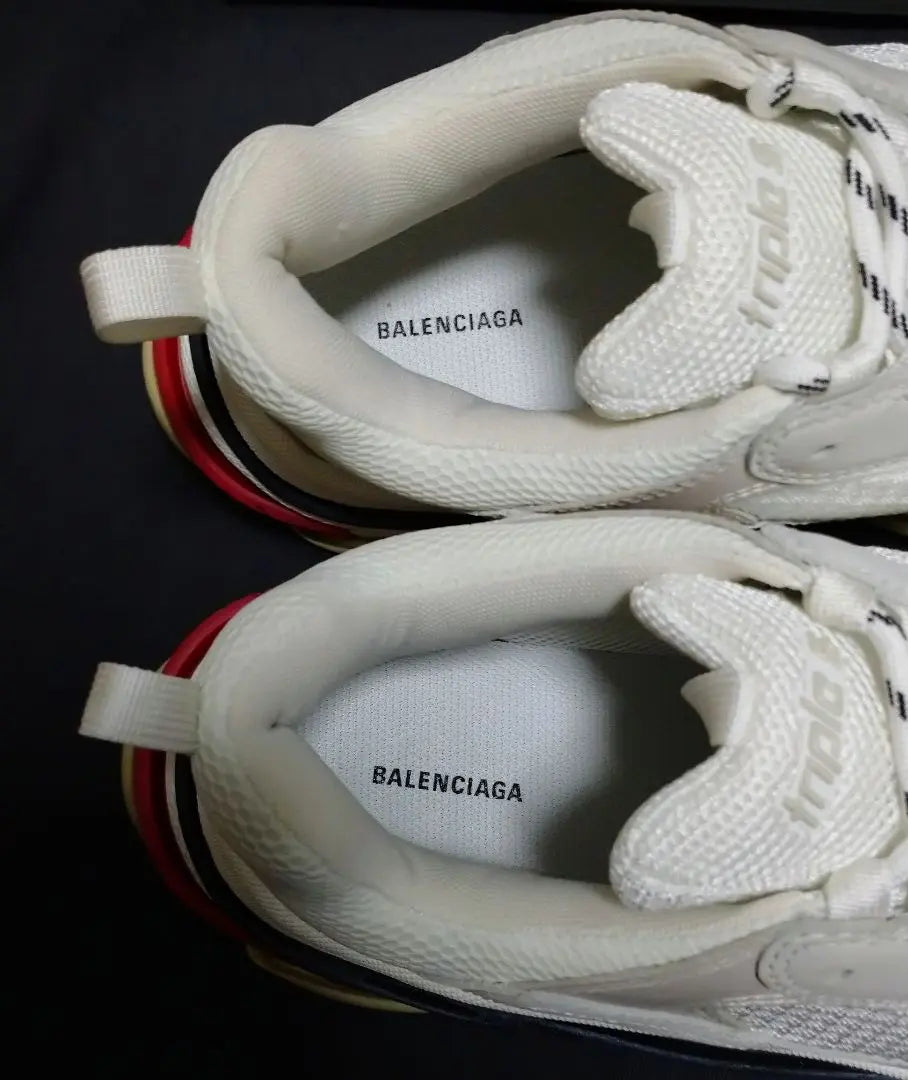 Nuevas zapatillas Balenciaga Triple A Triple-S Blancas 27,5cm