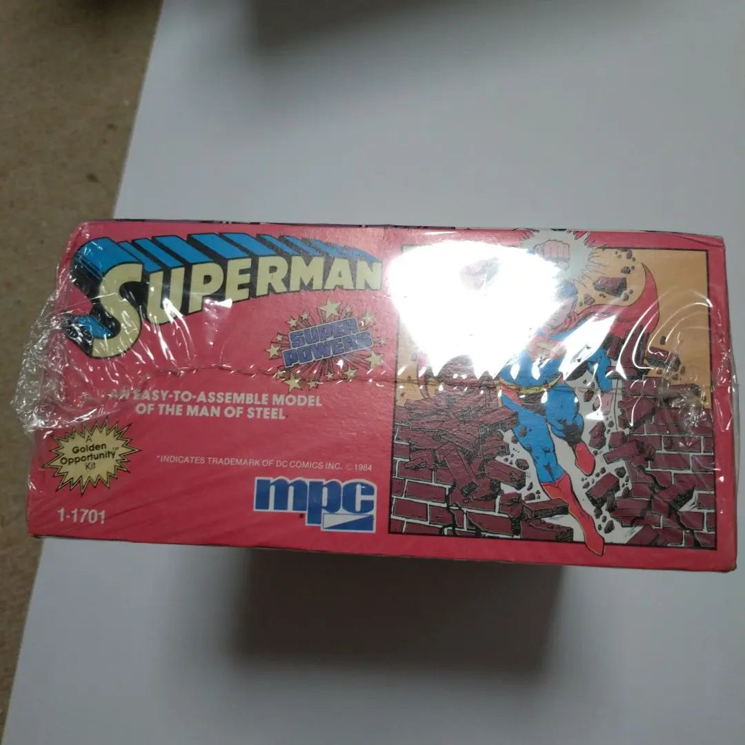 Superman Super Powers Plastic Model Unopened