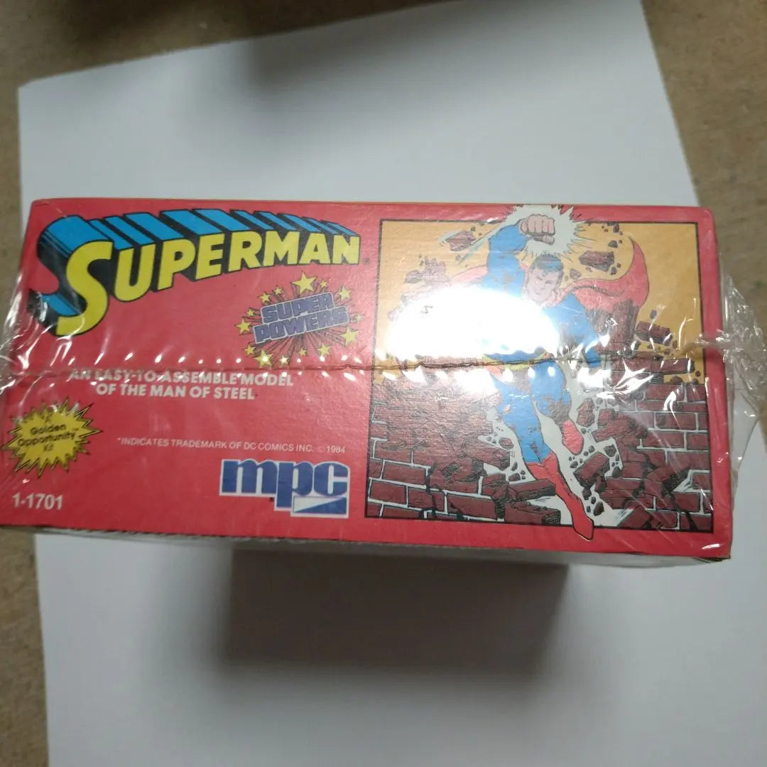 Superman Super Powers Plastic Model Unopened